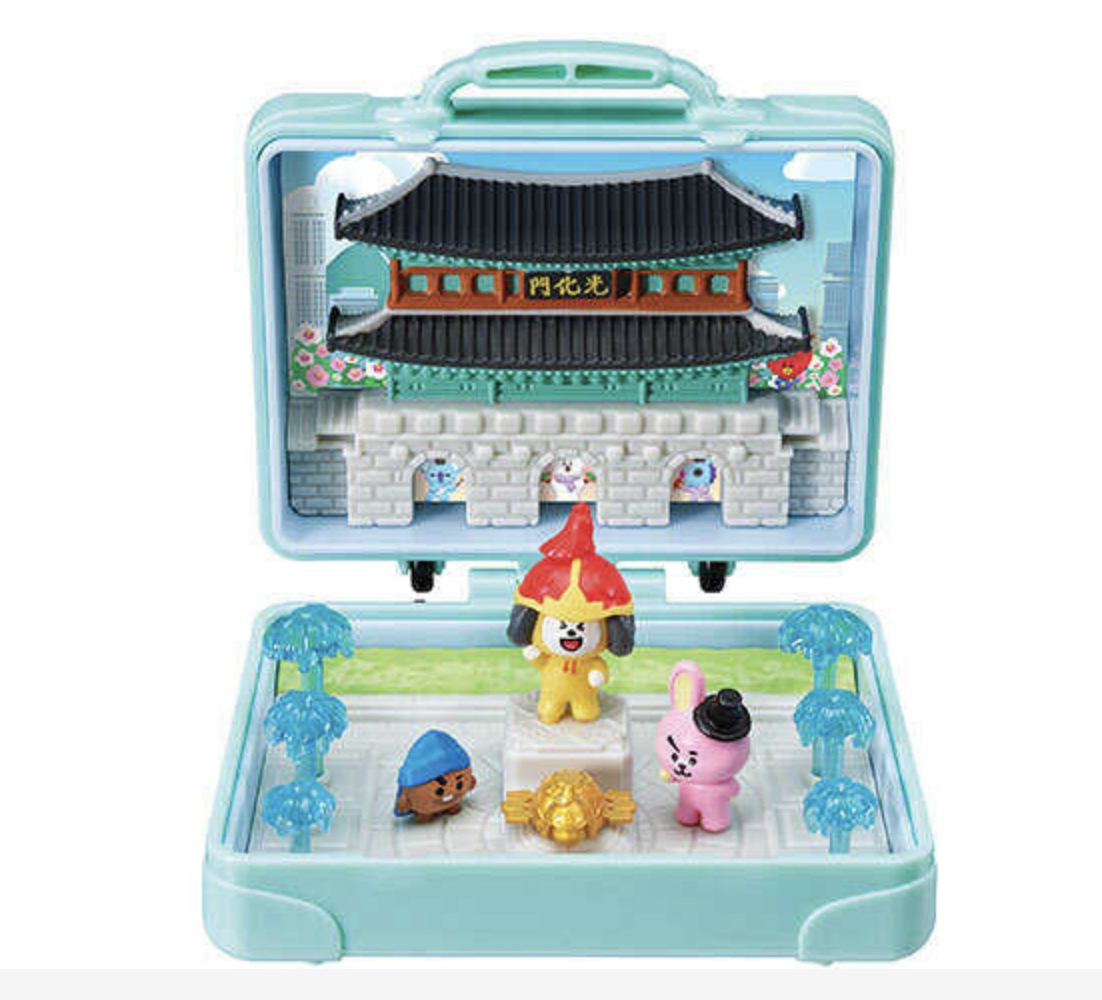 Bt21 World Tour / Stage by Line Friends