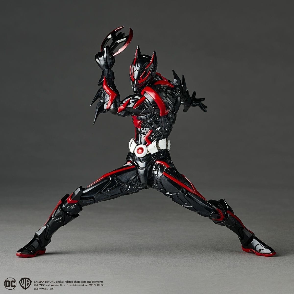 Pre-order : Revoltech Amazing Yamaguchi Batman Beyond by Kaiyodo