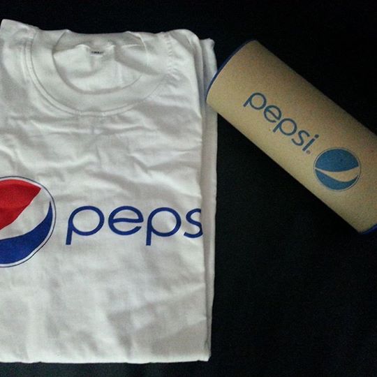 t-shirt / pepsi size xl