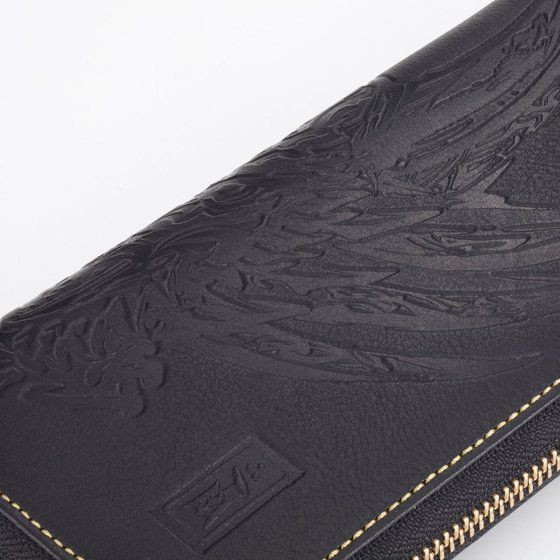 PRE-ORDER : Godzilla / GARO Embossed Genuine Leather Round Wallet (Resale)