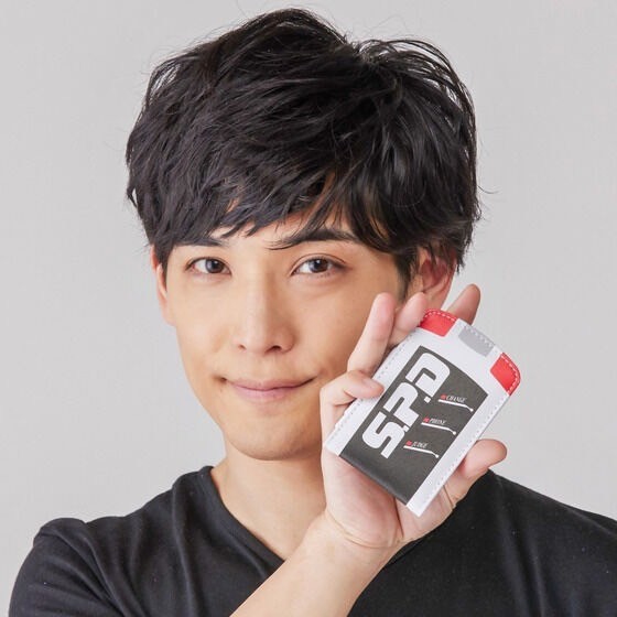 PRE-ORDER : Tokusou Sentai Dekaranger SP License/S.P.D Pass Case