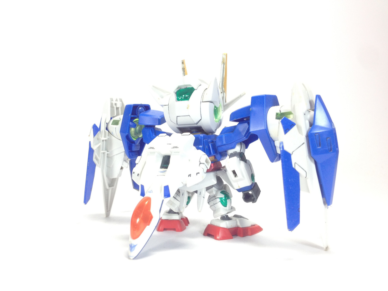 SD BB322 OO Raiser Gundam by Bandai