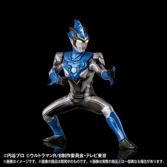 PRE-ORDER : Ultimate Luminous Ultraman R/B