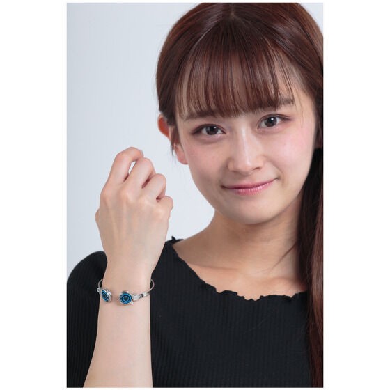 PRE-ORDER : Ohsama Sentai King-Ohger Headphone Type Bracelet "Yanma Gust"