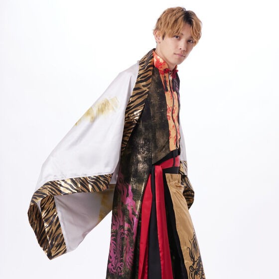 PRE-ORDER : Avataro Sentai Donbrothers h.NAOTO Jiro Momoya Tiger Cylindrical Haori