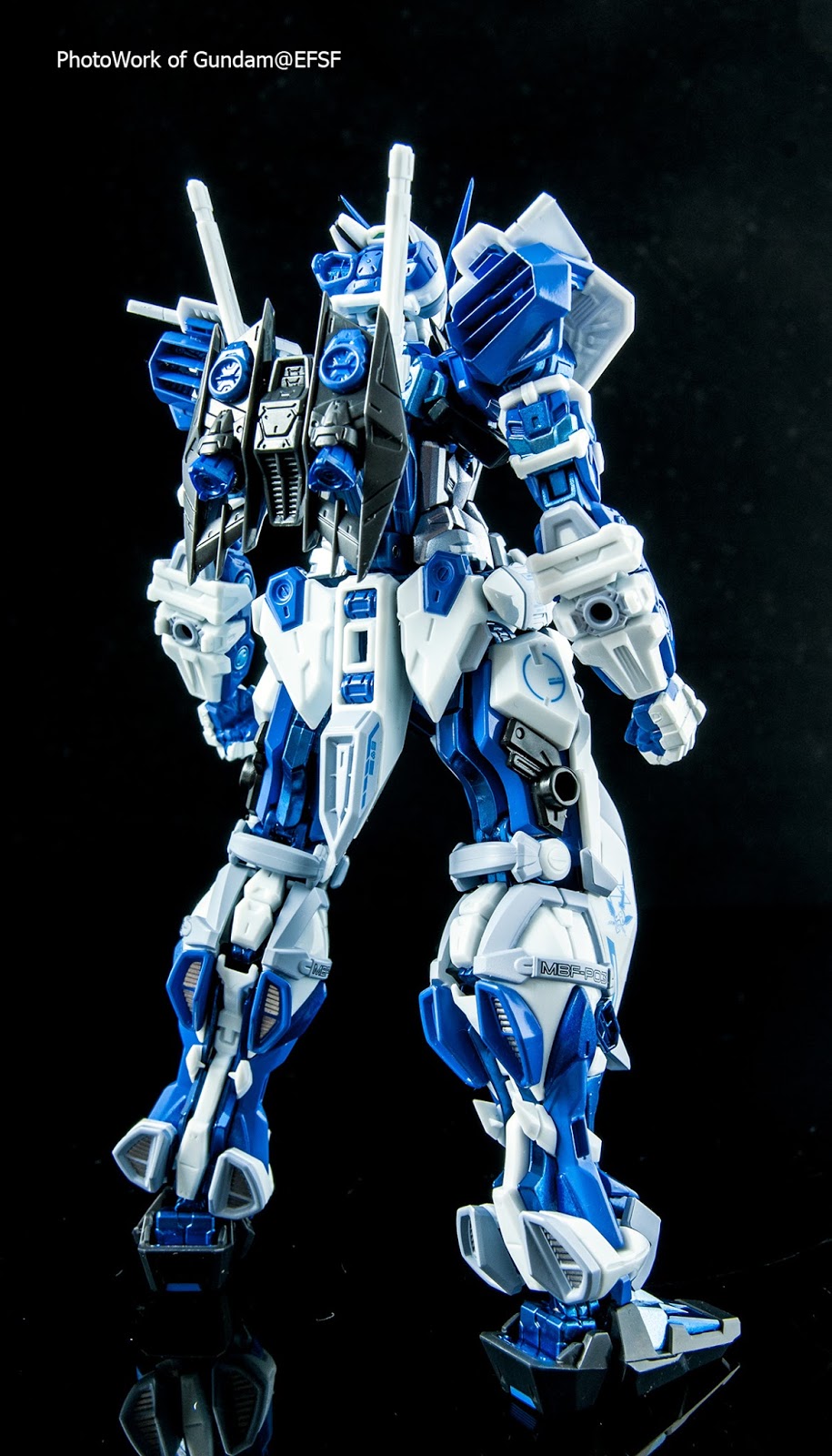 METAL BUILD Gundam Astray Blue Frame (Full Weapon Set) by Bandai