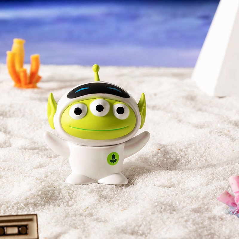 กล่องสุ่ม Miniso Alien Remix : Toy Story Little Green Men Blind Box by Herocross (Set of 9)