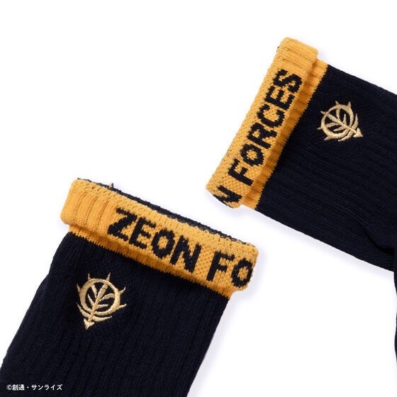 PRE-ORDER : STRICT-G "Mobile Suit Gundam" Basic Line Socks 3P Set