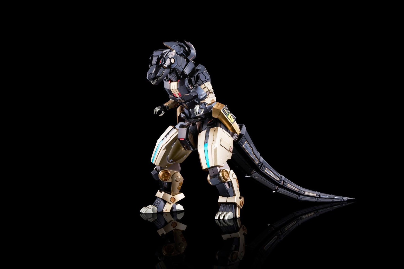 *Limited 1,000 pcs Worldwide* [Go! Kara Kuri Combine] Dino Megazord (Black Limited Edition) by Flame Toys