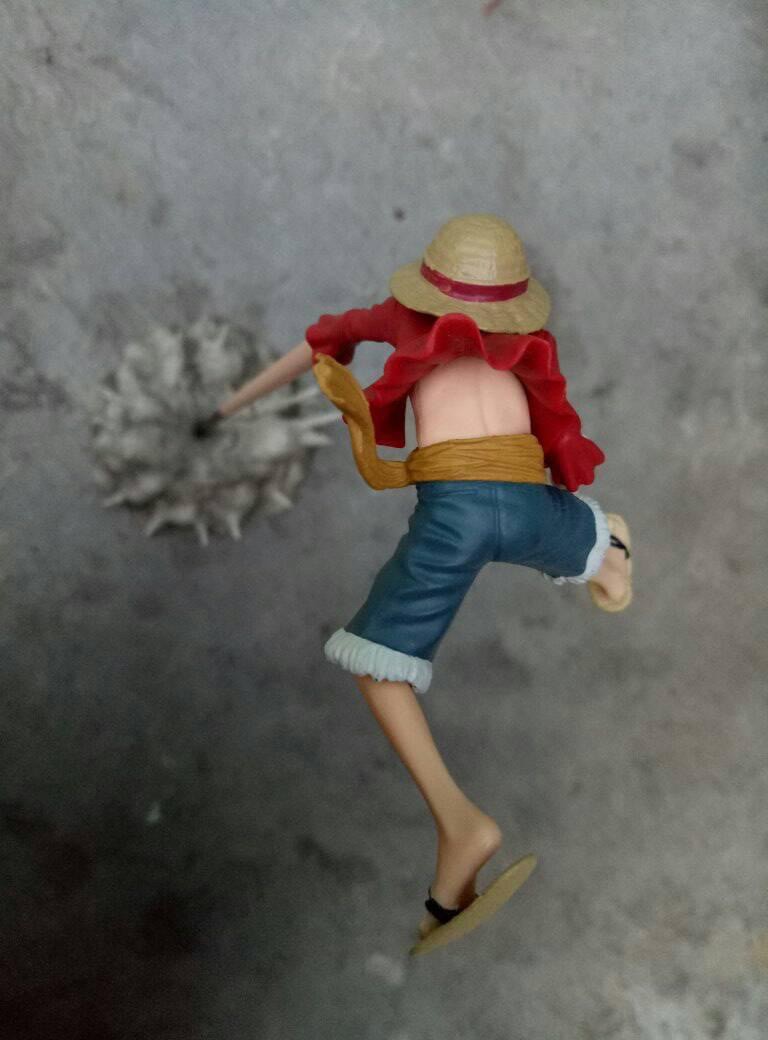 ฟิกเกอร์ One Piece - Monkey D. Luffy - Naga Zoukei - Gomu Gomu no Pistol by Banpresto