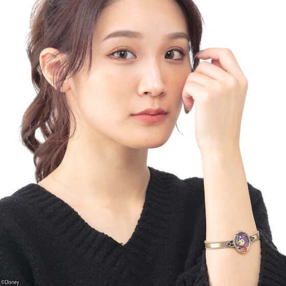 PRE-ORDER : Disney Twisted Wonderland Flower Accessory Bracelet