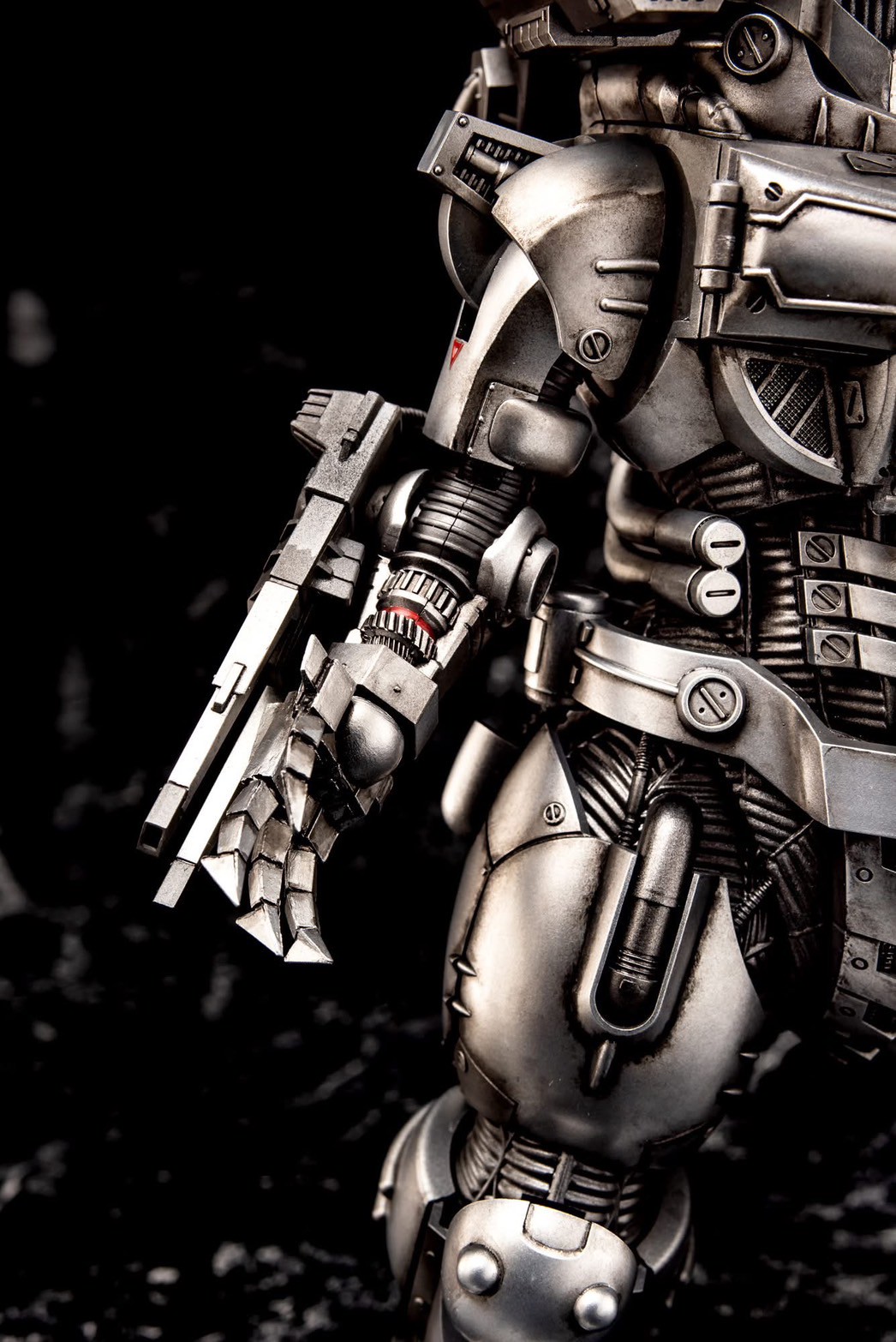 Pre-order : Godzilla: Tokyo S.O.S. MFS-3 Type 3 Kiryu Kai Plastic Model Kit by Aoshima (Reissue)