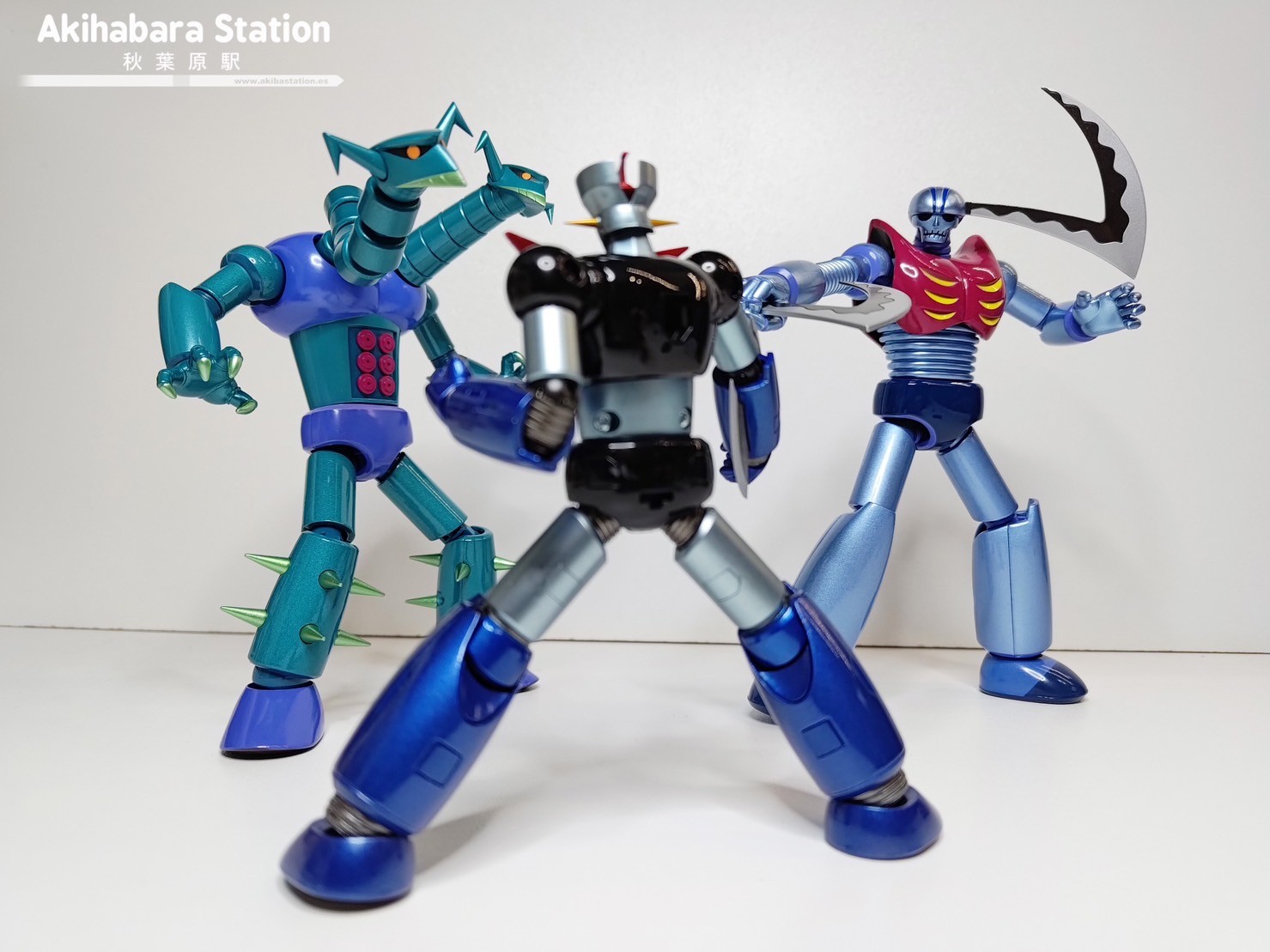 Soul of Chogokin - Mechanical Beasts GX-25R Garada K7 & GX-26R Doublas M2 by Bandai