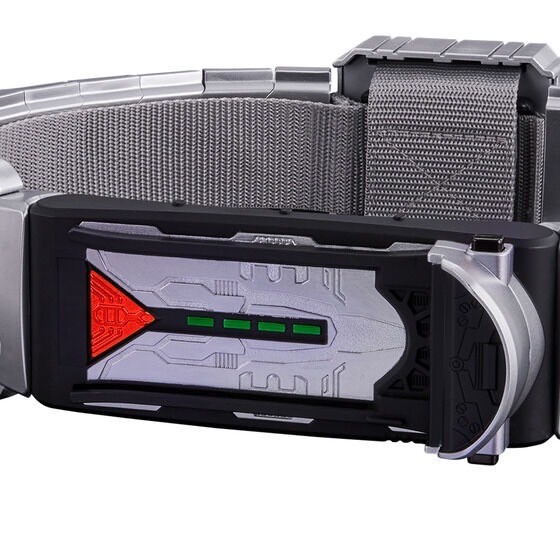 PRE-ORDER : CSM Dark Kabuto Zecter ver.1.5