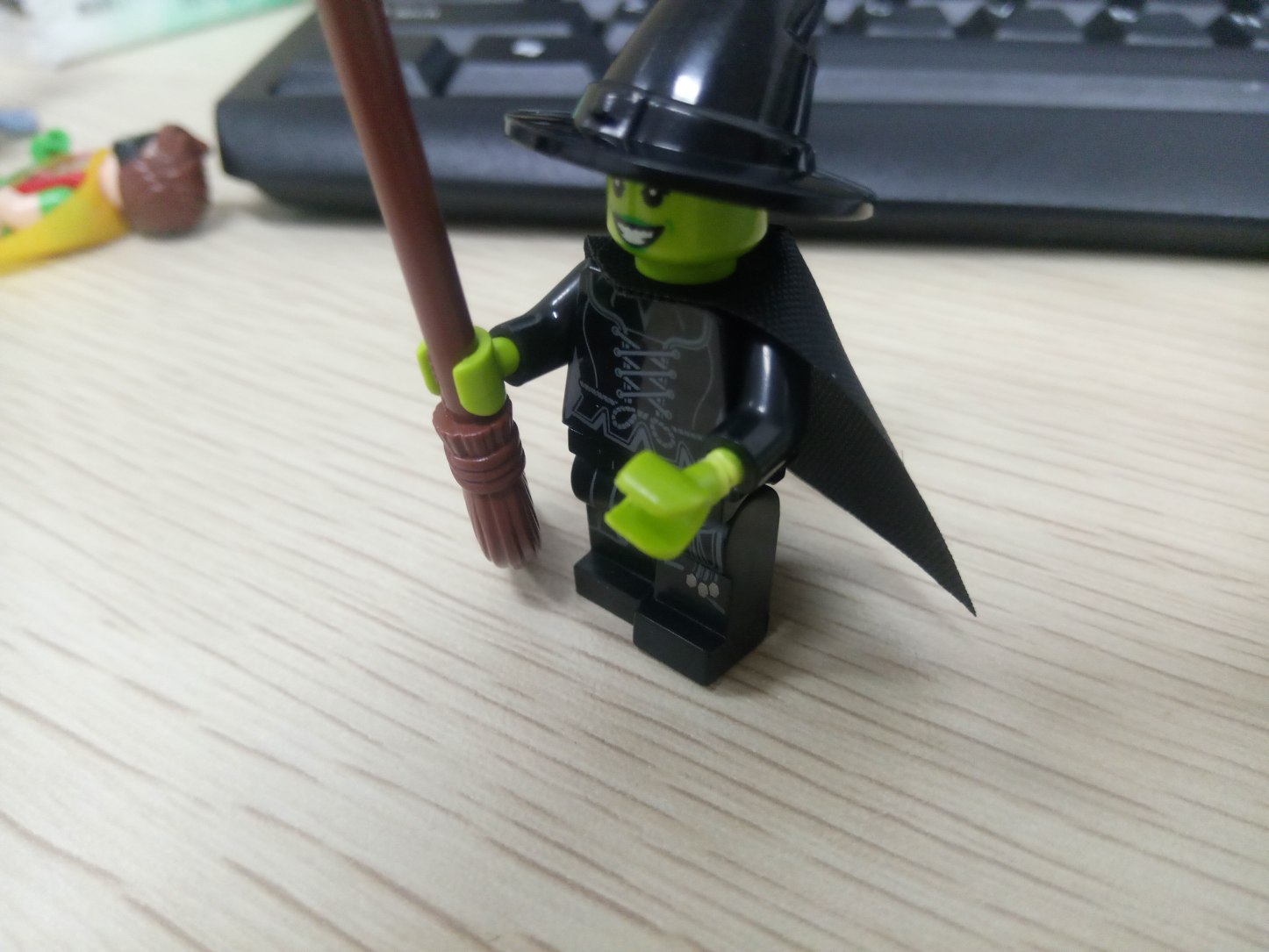 Lepin 07077 The Ultimate Batmobile 1496pcs