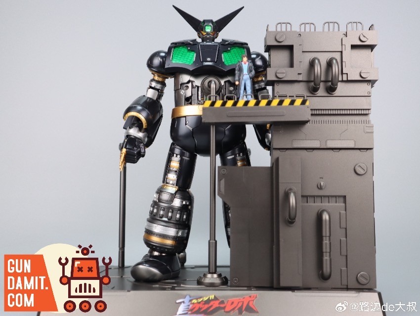 SXD-06 "Getter Robot: The Last Day" Black Getter by Sky X Studio