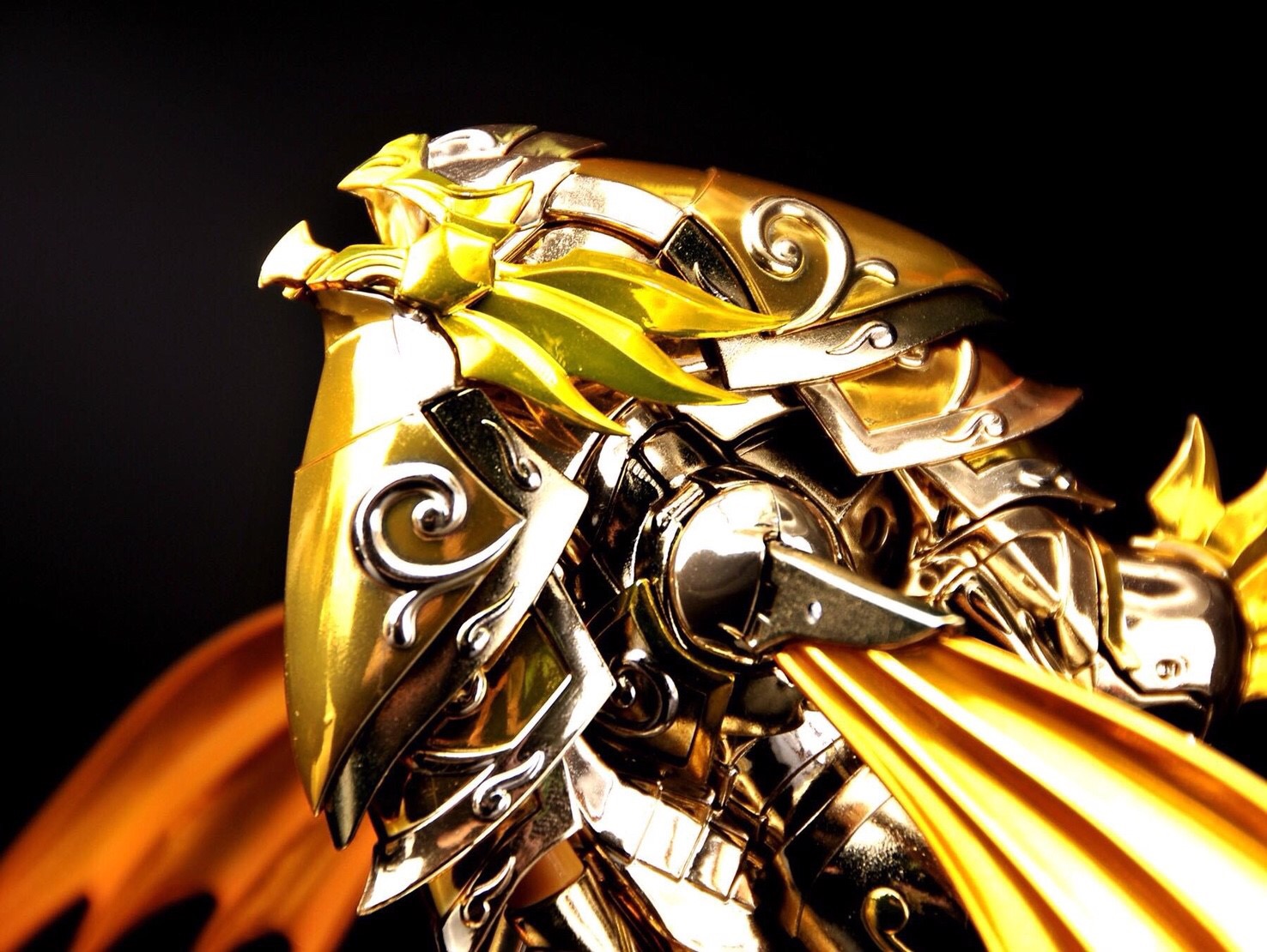 Saint Seiya Saint Cloth Myth EX Pisces Aphrodite (God Cloth) w/Initial Release Bonus Item by Bandai