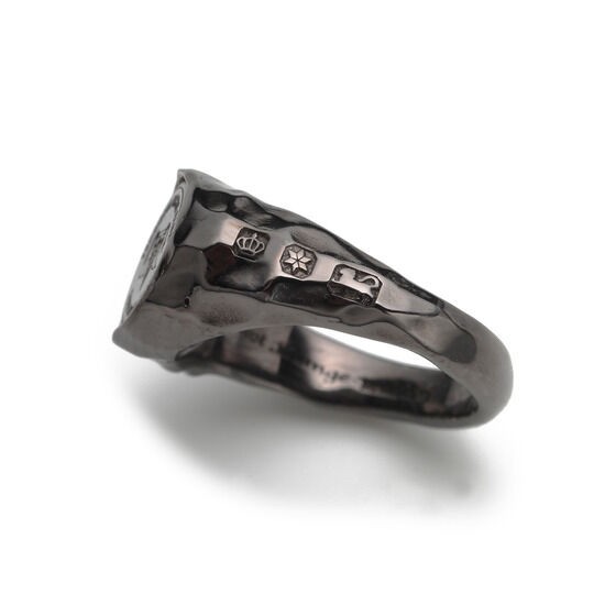 PRE-ORDER : Kamen Rider 1 x Velvet Lounge Black Edition Rotating Ring