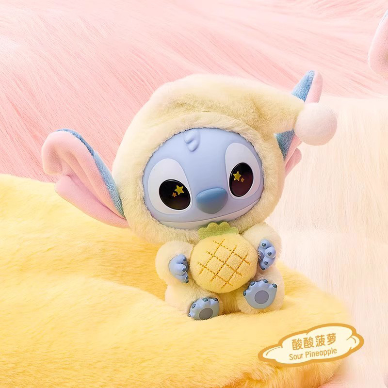ตุ๊กตาพวงกุญแจ Disney - Lilo & Stitch - Eat Something Before Sleep Series Plush Keychain by Miniso