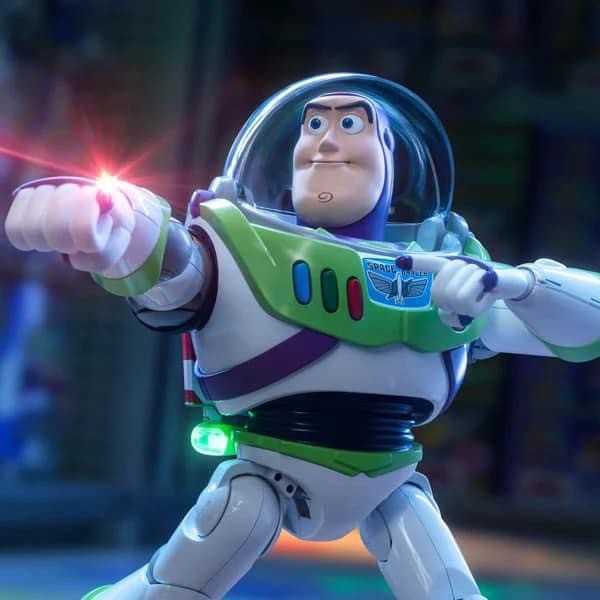 Pre-order : Life-Like Interactive Toy Story Buzz Lightyear (Real Life Real Joy Version) by Robosen