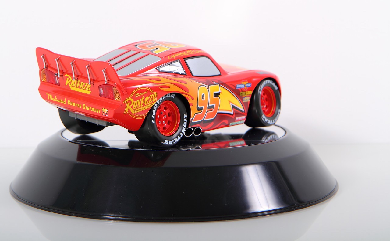 CHOGOKIN - Cars - Lightning McQueen by Bandai