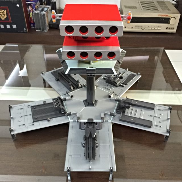 Soul Of Chogokin Nambara Connection Base for GX-50 Combattler V by Bandai Tamashii Exclusive