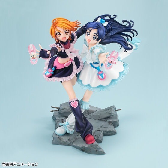 PRE-ORDER : Lucrea (Futari wa Pretty Cure) Cure Black & Cure White
