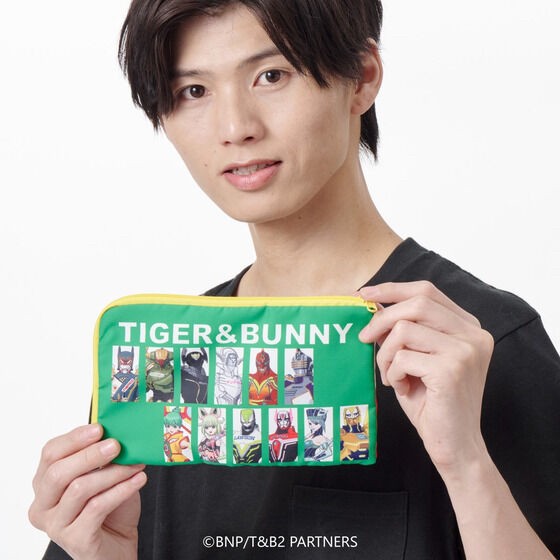 PRE-ORDER : TIGER & BUNNY 2 Flat Pouch