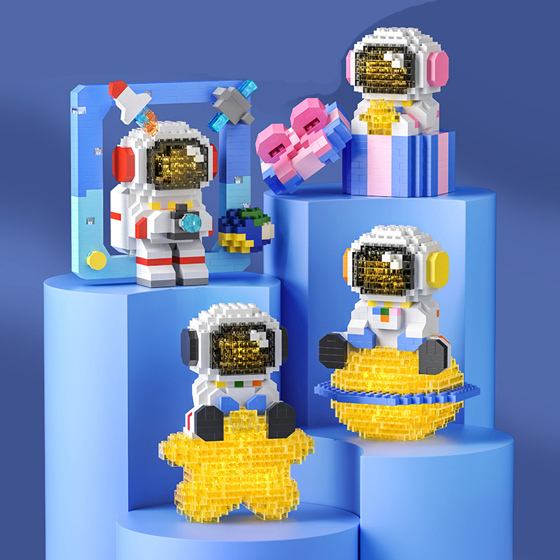 Lele brother W 2204-2207 Astronaut Spaceman Travel (มีไฟ)