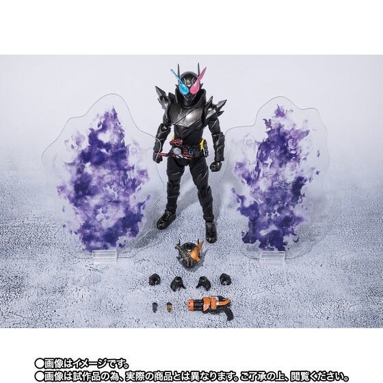 PRE-ORDER : S.H.Figuarts Kamen Rider RABBIT TANK HAZARD FORM HEISEI GENERATIONS EDITION