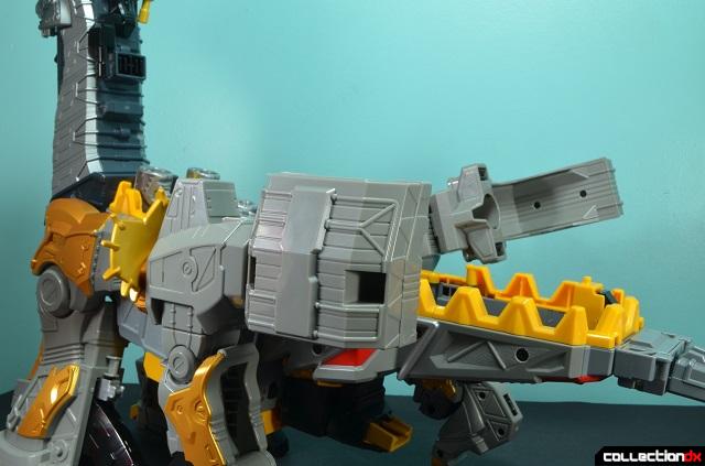 Zyuden Sentai Kyoryuger DX Gigant Buragi-oh by Bandai