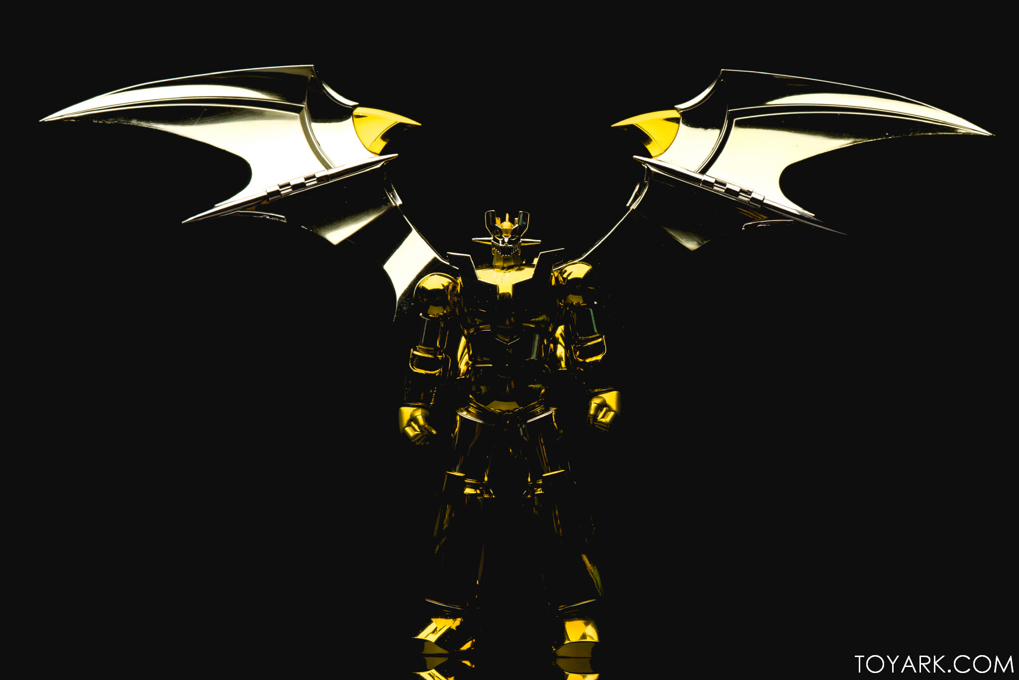 Super Robot Chogokin Shin Mazinger Z Gold Ver. Tamashii Nations 10th Anniversary World Tour Exclusive by Bandai