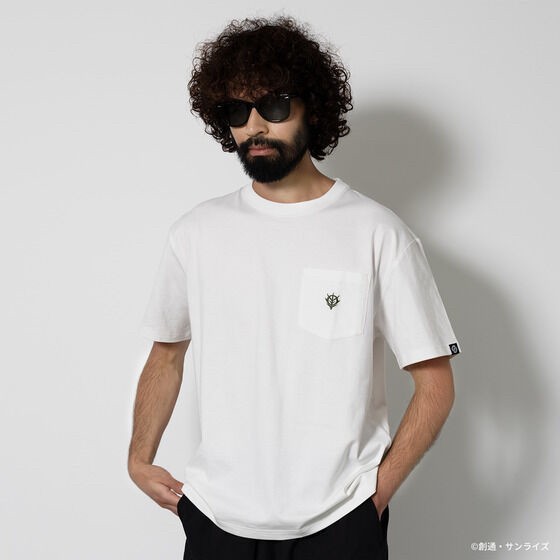 PRE-ORDER : STRICT-G "Mobile Suit Gundam" T-shirt with Short Sleeve Pocket