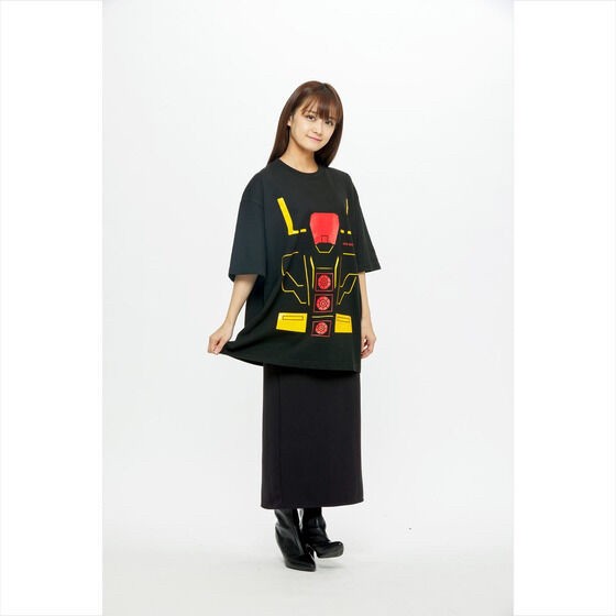 PRE-ORDER : Mobile Suit Z Gundam MA Motif Big Silhouette T-shirt Psycho Gundam Model