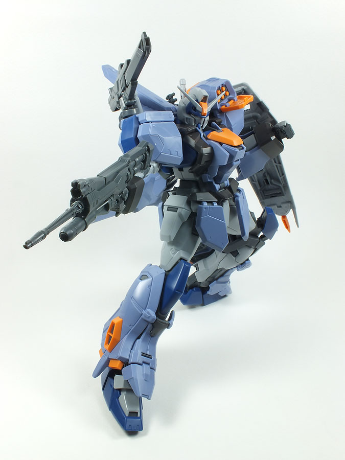 MG 1/100 GAT-X102 Duel Gundam Assault Shroud by Bandai