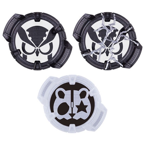PRE-ORDER : Kamen Rider Geats Kamen Rider Core ID Set