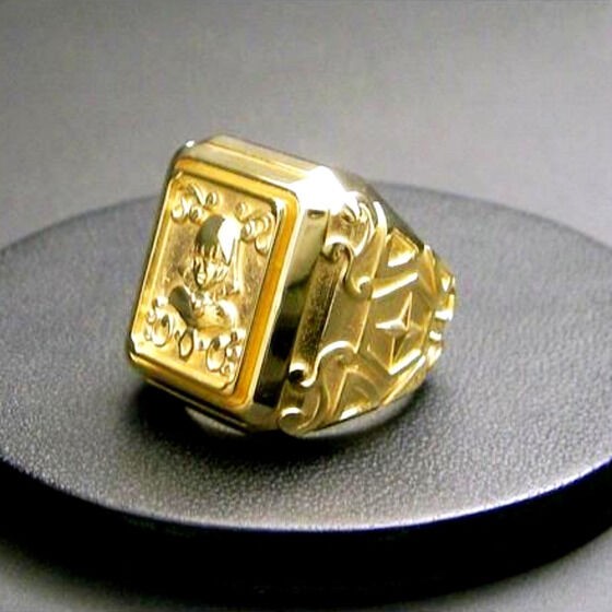 PRE-ORDER : Saint Seiya Gold Cloth Box Design Silver925 Ring