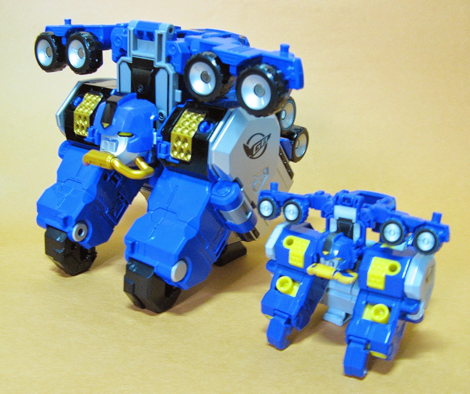 Tokumei Sentai Go-Busters - Buster Machine GT-02 Gorilla