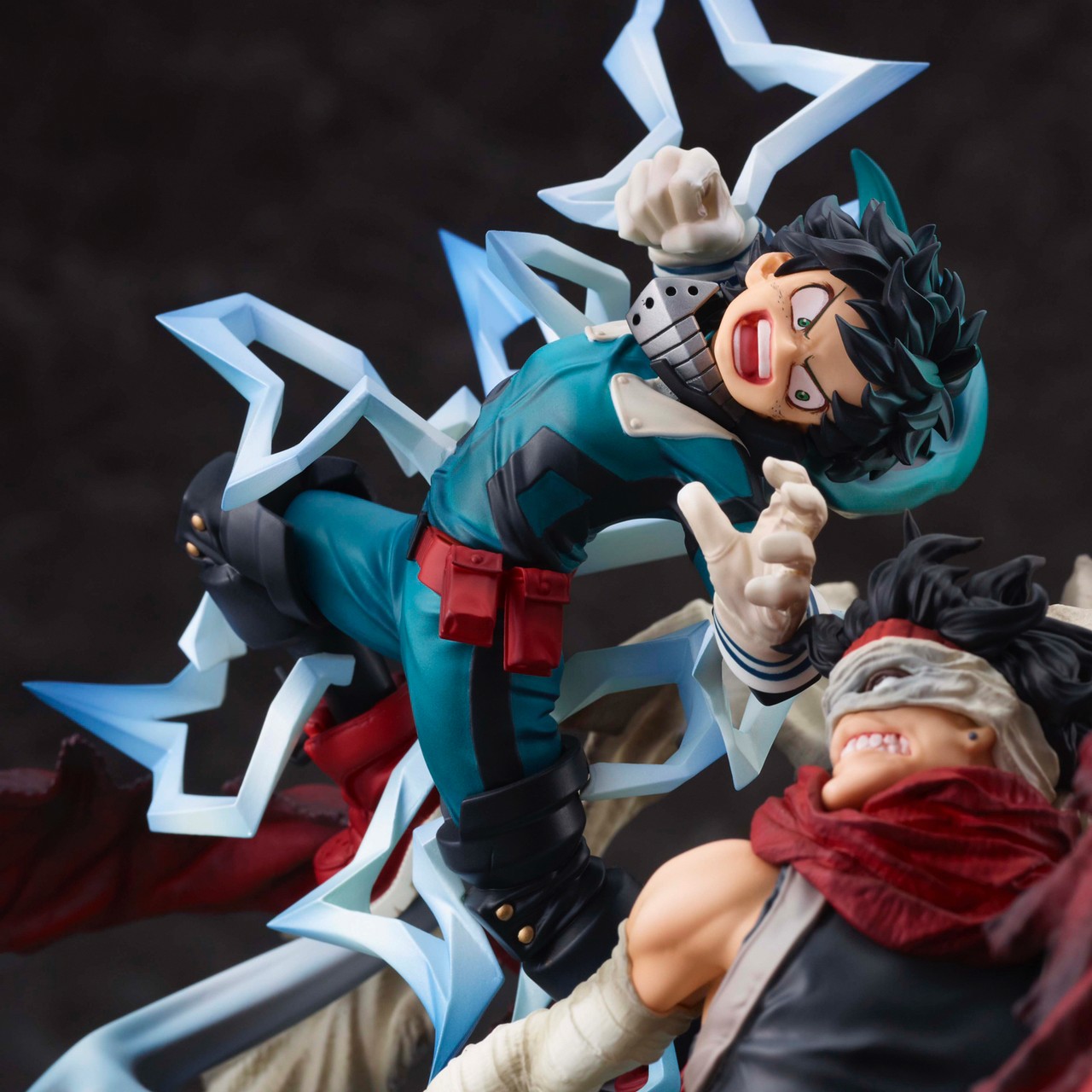 Pre-order : S-FIRE My Hero Academia Super Situation Figure: Izuku Midoriya vs. Stain by Takara Tomy
