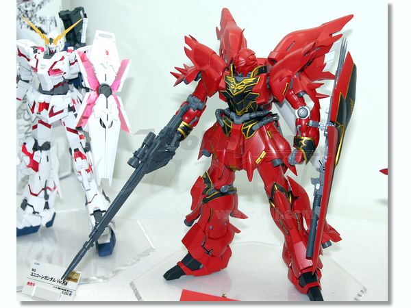 MG 1/100 MSN-06S Sinanju Ver.Ka Neo Zeon Mobile Suit Customized for Newtype by Bandai