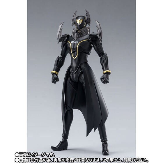 PRE-ORDER : S.H.Figuarts Mr.BLACK | HE IS THOMAS (TIGER & BUNNY 2)