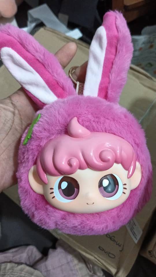 ตุ๊กตาพวงกุญแจ UNA Fantasy World - Roll Plush Toy Series by The Clock Toys