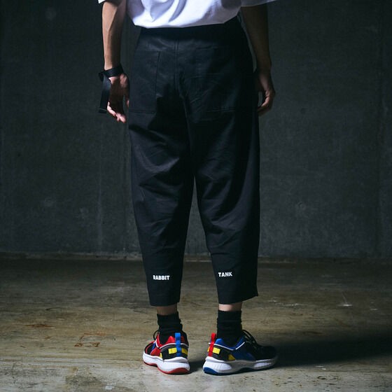 PRE-ORDER : Kamen Rider Build Cropped Pants -PIECE/PEACE- | HENSHIN by KAMEN RIDER