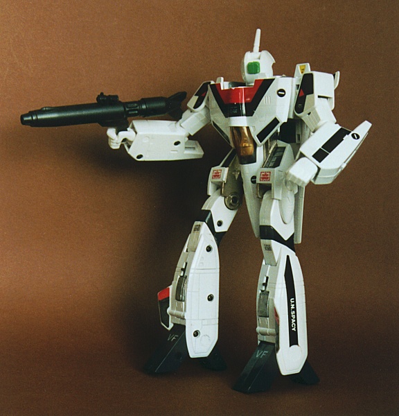 Macross Variable Fighter VF-1A Valkyrie Hikaru Ichijo 1/55 scale diecast by Bandai