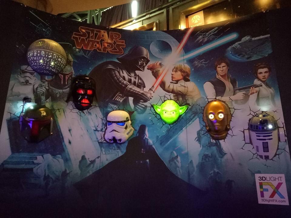 โคมไฟติดผนัง 3D - Star Wars - C-3PO 3D Deco LED Light by 3D Light FX