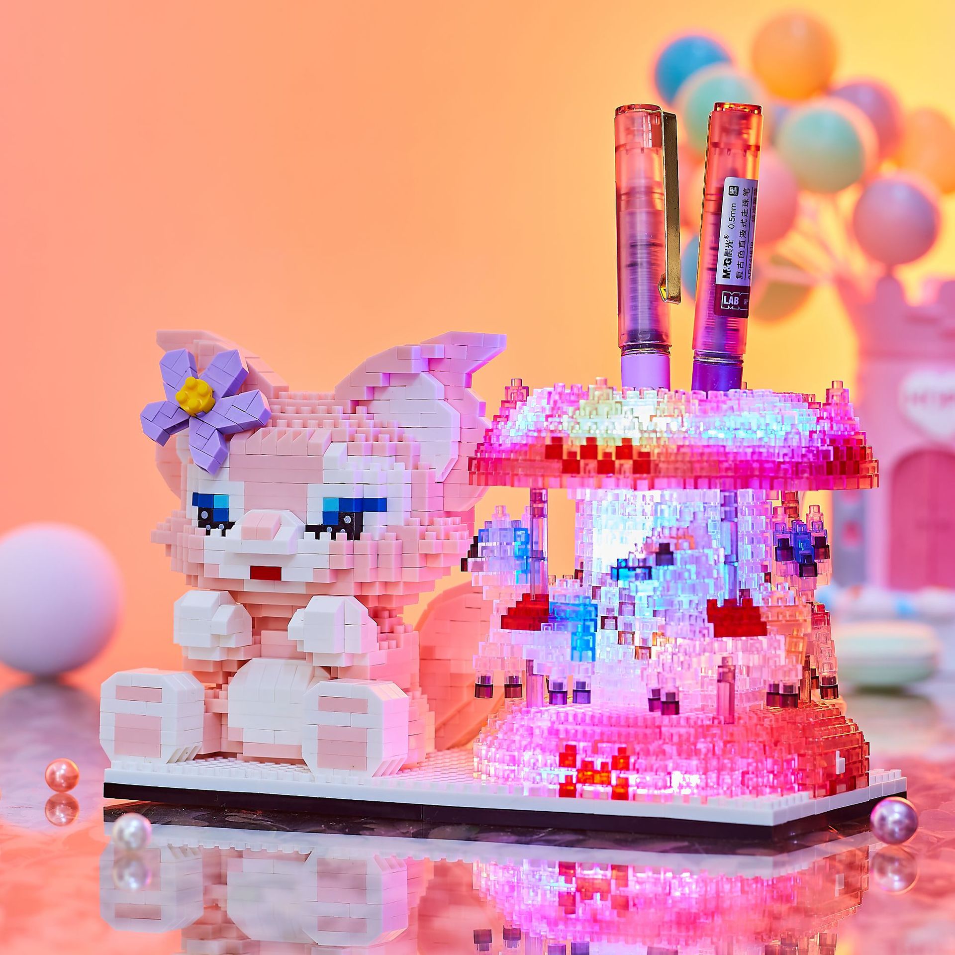 Yapin 6908 Disney - Pen holder Linabel 1688pcs (มีไฟ)