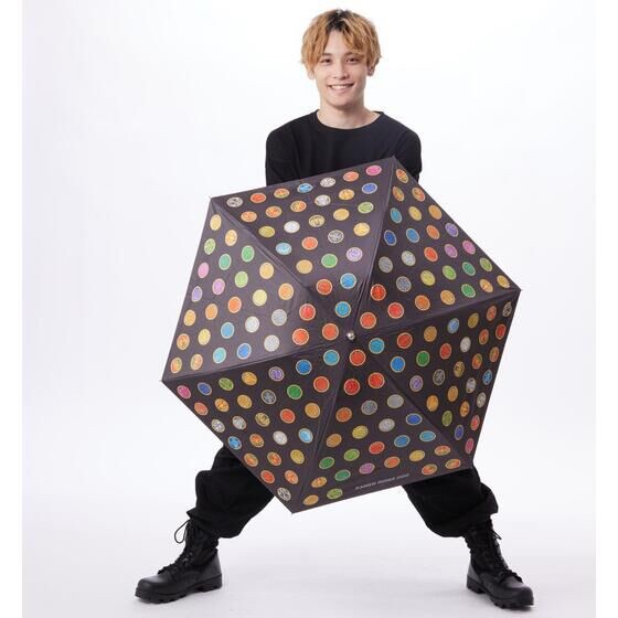 PRE-ORDER : Kamen Rider Folding Umbrella For Both Sunny And Rainy Days Core Medal Pattern