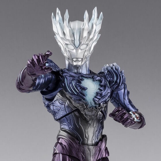 PRE-ORDER : S.H.Figuarts Ultraman Saga