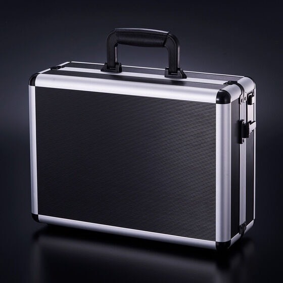 PRE-ORDER : Kamen Rider W Double Driver Box