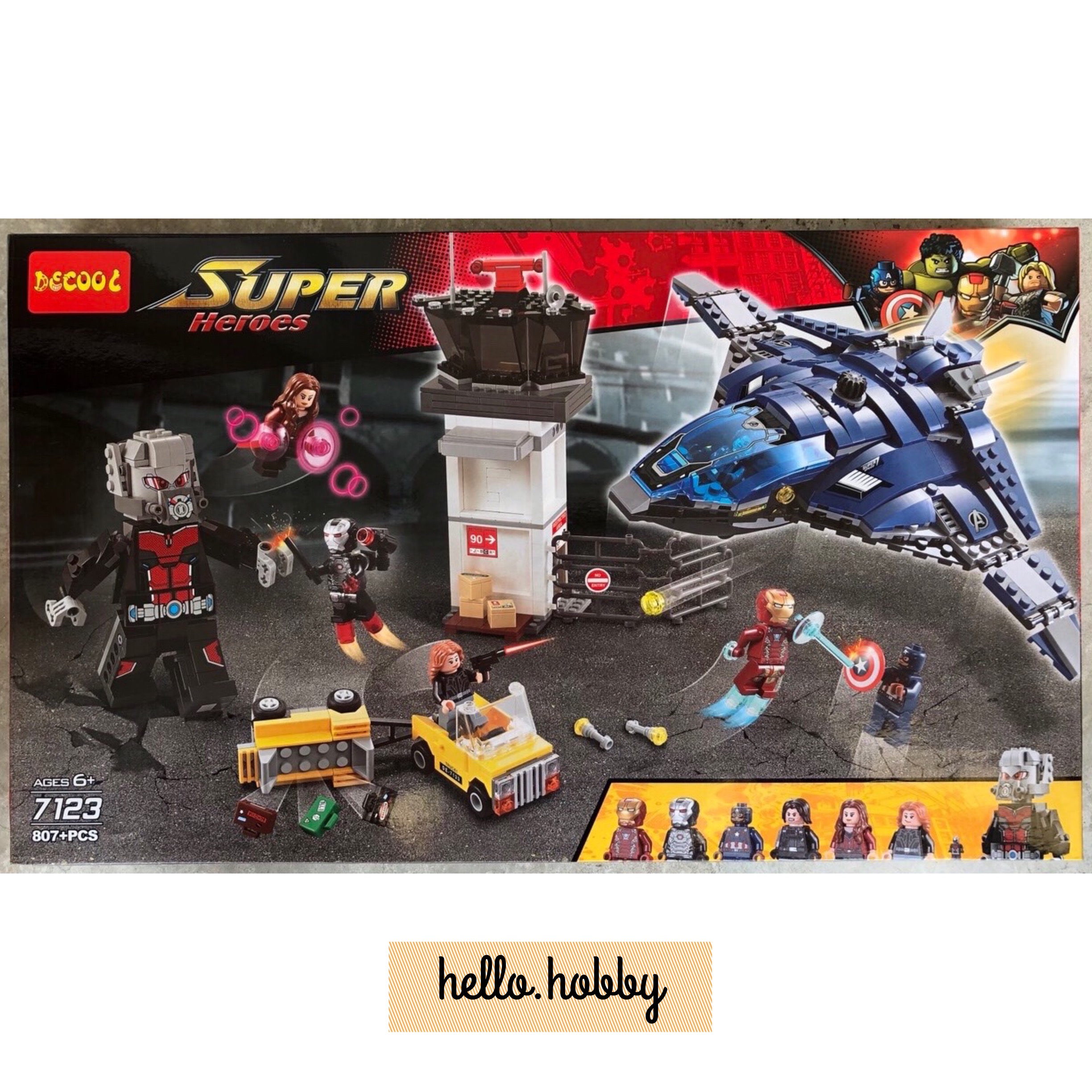 Decool 7123 Super Hero Airport Battle 807pcs